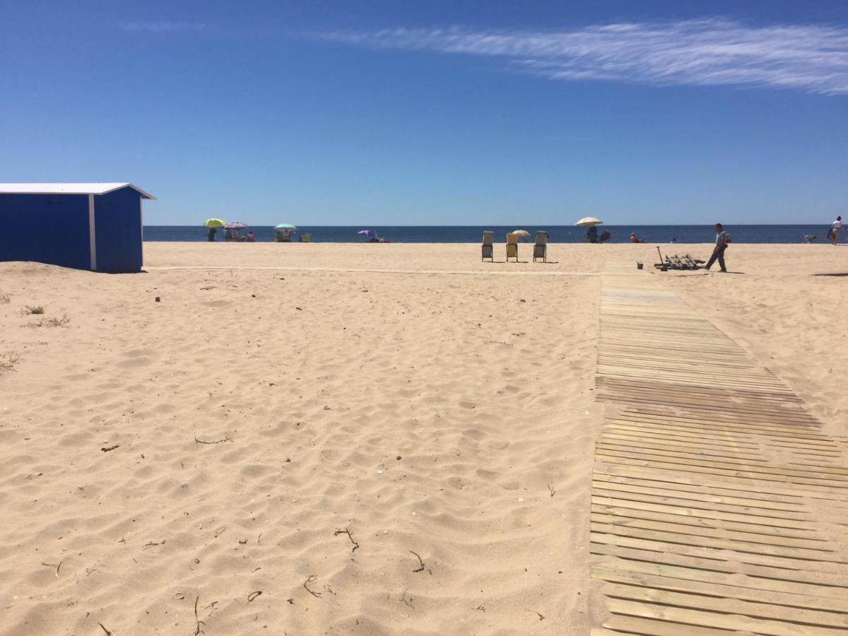 Apartamento Primera Linea De Playa Isla Cristina Urbanizacion Zarati Экстерьер фото
