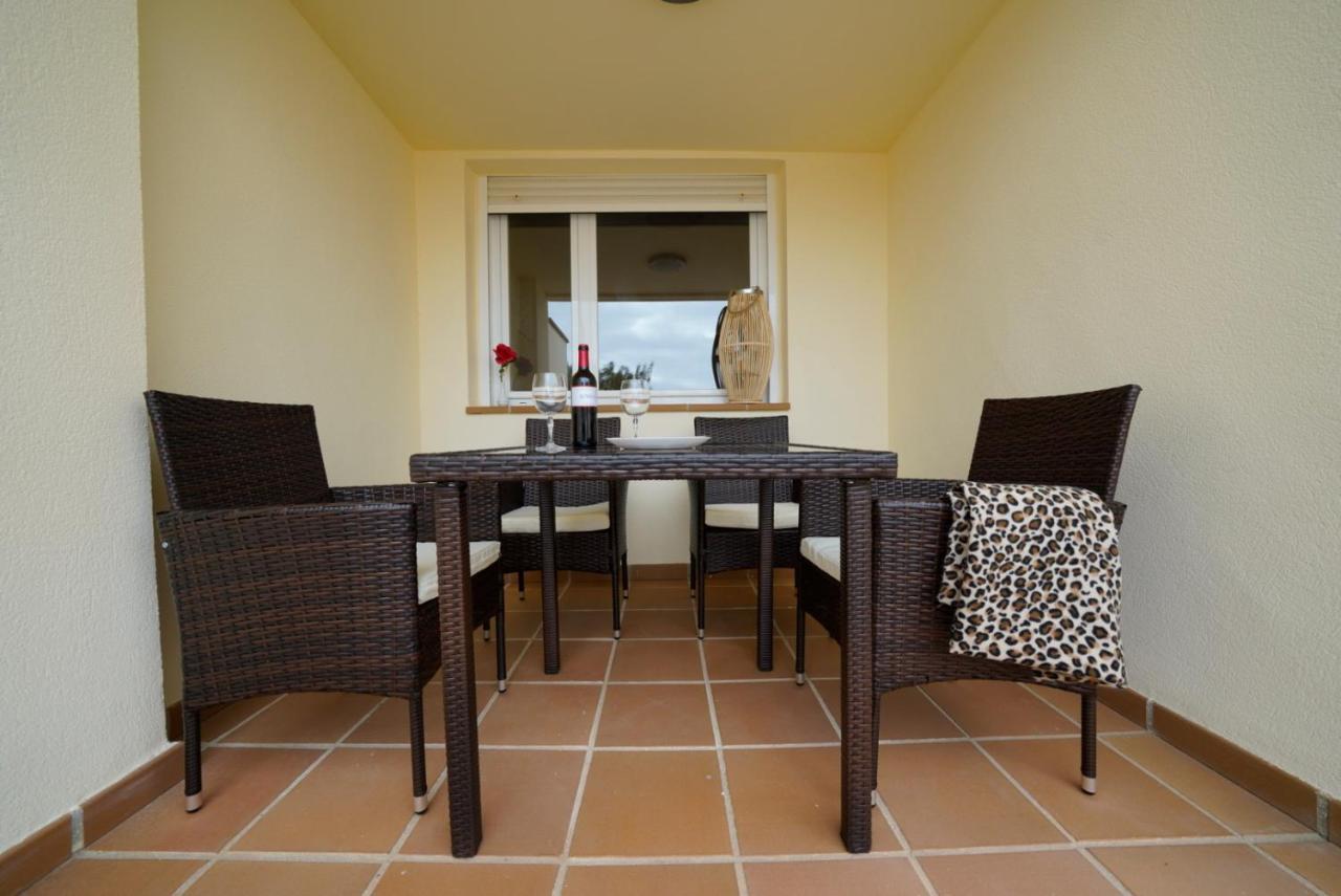 Apartamento Primera Linea De Playa Isla Cristina Urbanizacion Zarati Экстерьер фото